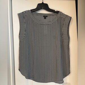 NWT Ann Taylor Factory Black and White Pinstripe Blouse